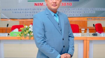SAH!! Yan Patmos Plt Kepala Lapas Narkotika Langkat Raih Gelar Doktor Ilmu Hukum